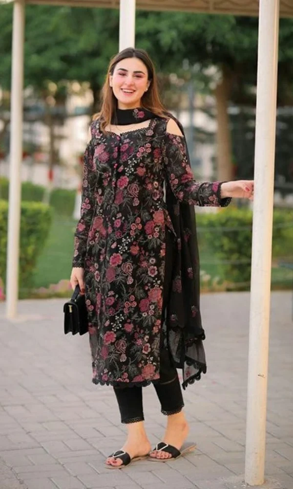 Bareeze – 3PC Linen Embroidered Shirt with Embroidered Bamber Chiffon Dupatta price in Pakistan