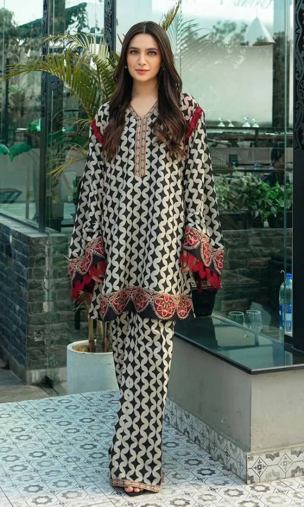 Vanya – 2PC Lawn Printed Shirt With Printed Lawn Trouser price in Pakistan