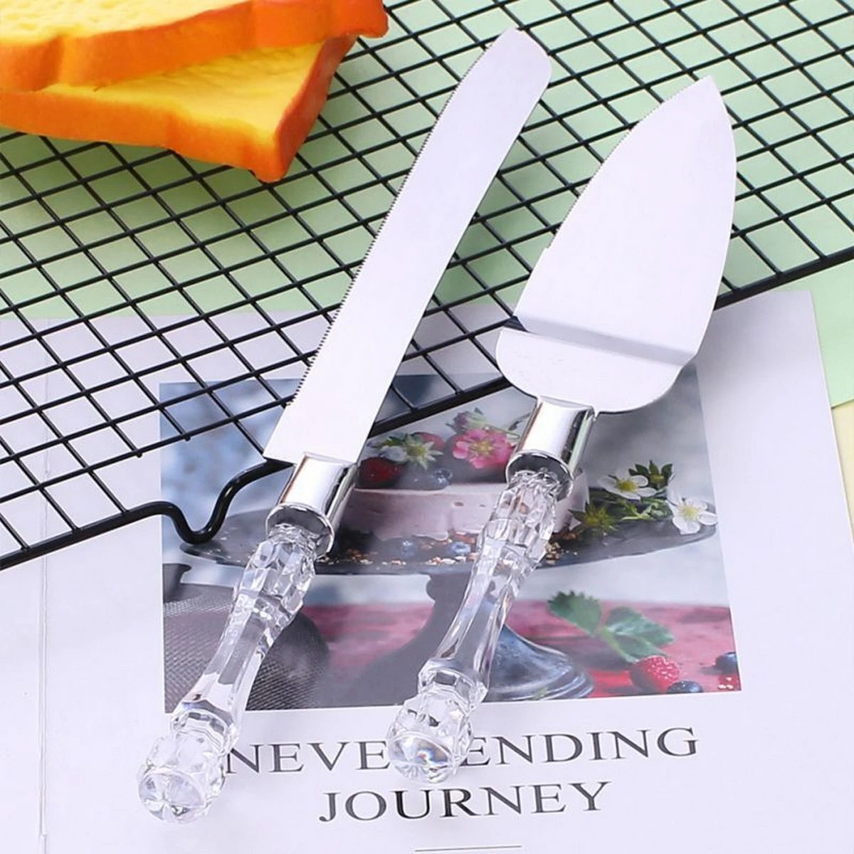 Crystal Acrylic Handle Wedding Cake Knife and Cake Lifter Server set price in Pakistan