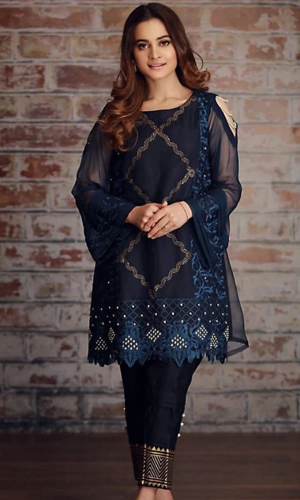 Aiman Khan DC-105(B) Embroidered Two Piece Dhanak Wool Winter Collection price in Pakistan
