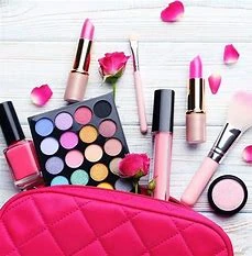Ladies MAKEUP KIT SET price in Pakistan