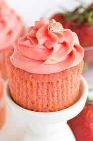 Cup Cake Strawberry flover / full yummy / 12 pcs Delicious / 369 price in Pakistan