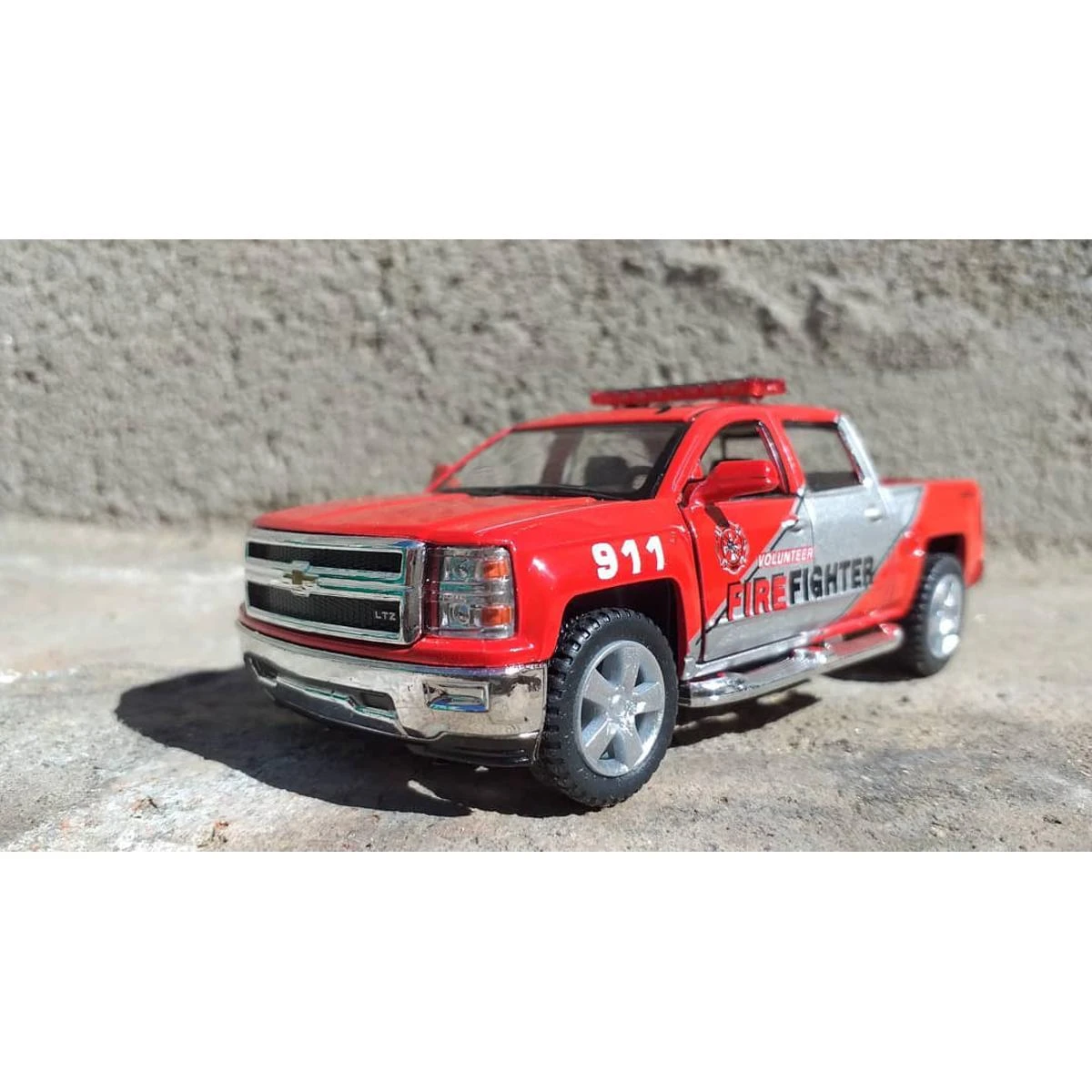 Kinsmart 2014 Chevrolet Silverado Police & Firefighter Diecast Model in 5 price in Pakistan
