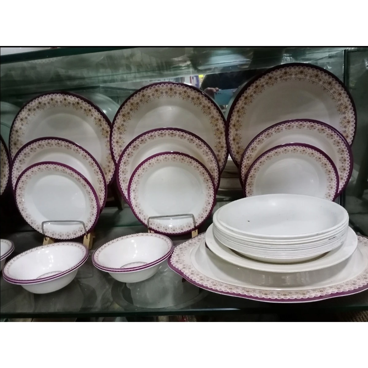 87 Pieces – Melamine / Plastic Dinner Set For 8 Person Service price in Pakistan