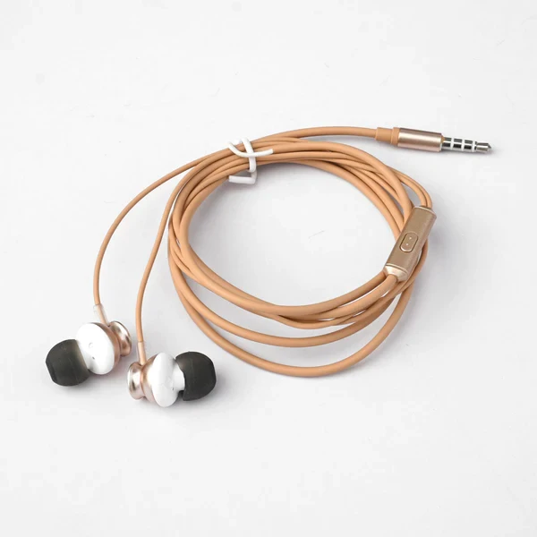 FULL BASE TOP QUALITY HANDSFREE price in Pakistan