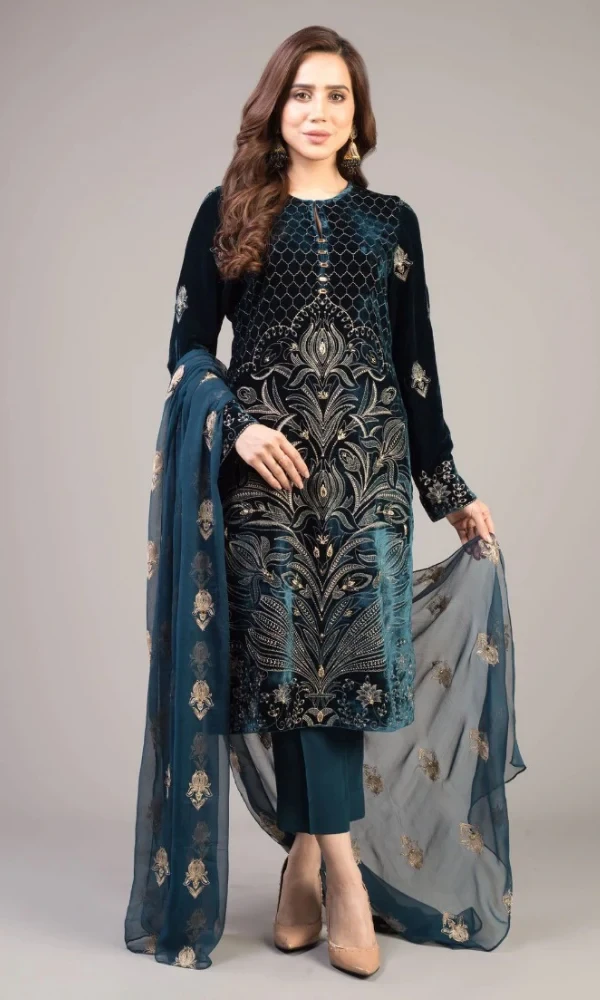 Bareeze-3PC Full Heavy Embroidered Shirt with Embroidered Dupatta price in Pakistan