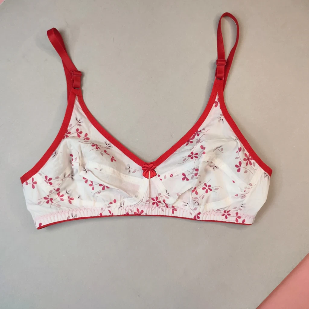 FLOWERS COTTON NON PADDED SMOOTH BRA price in Pakistan