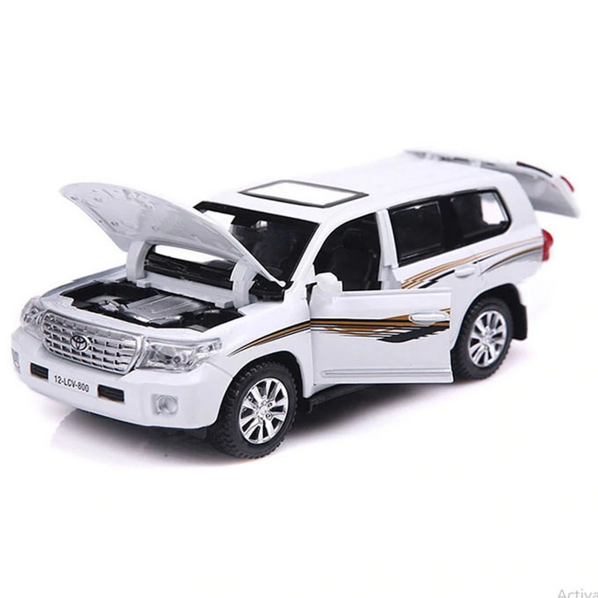Land Cruiser V8 132 scale Diecast Model price in Pakistan