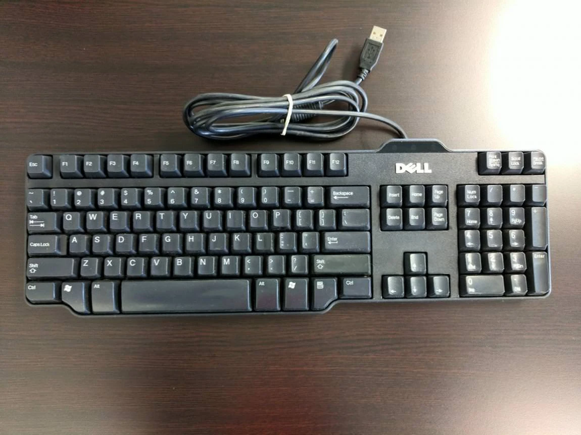 Dell 8115 keyboard SK-8115USB wired keyboard game keyboard men’s computer keyboard office home price in Pakistan