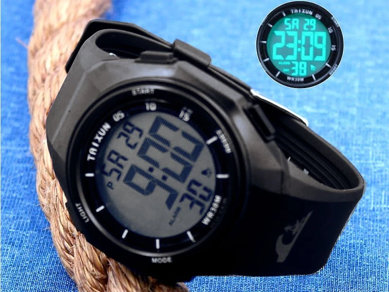 Sports Digital Watch For Boys – Black price in Pakistan