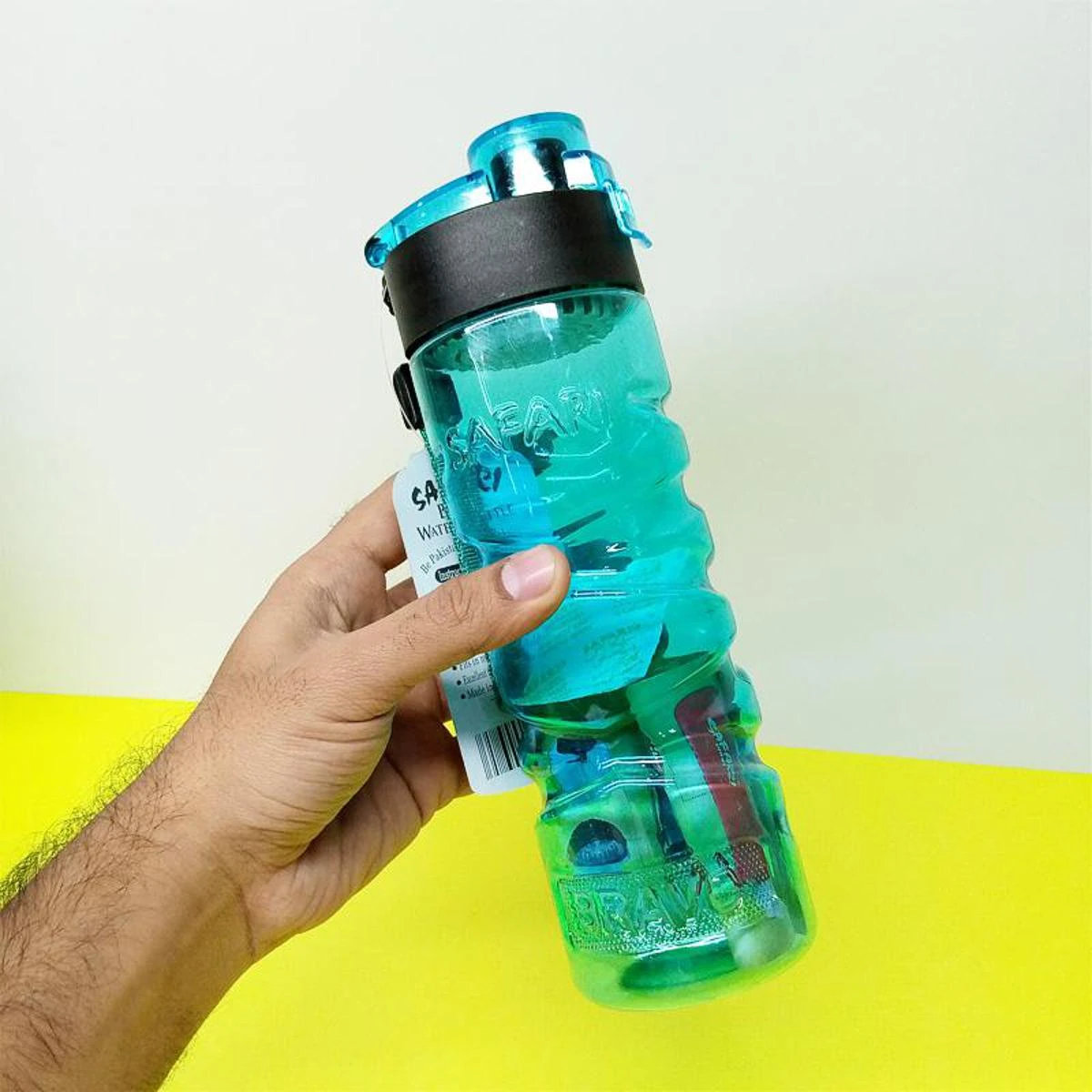 Bravo water Bottles 575ml for School, Offices, Gym and traveling Etc. Pack of 2 price in Pakistan