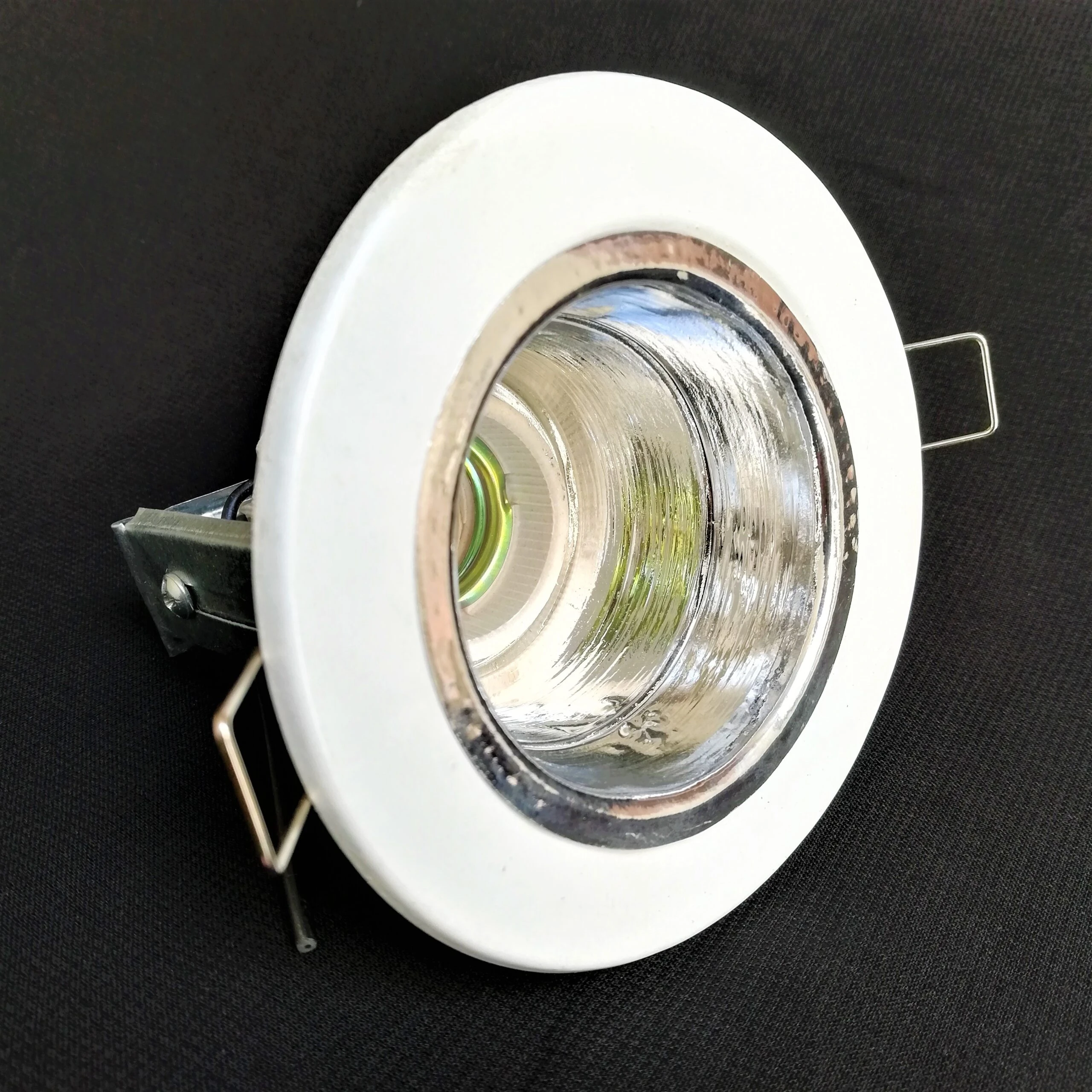 Ceiling Downlight Bulb Holder Screw type E27-3 Inch (White) price in Pakistan