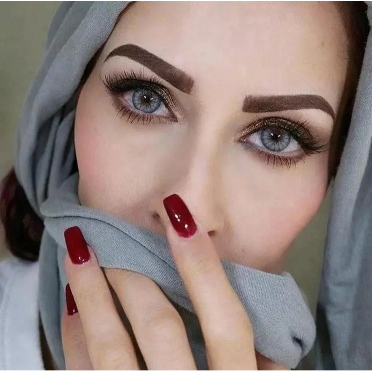 3d eyelenses WIith Case  eye lenses for girls  lenses  color lenses  party wear lense price in Pakistan