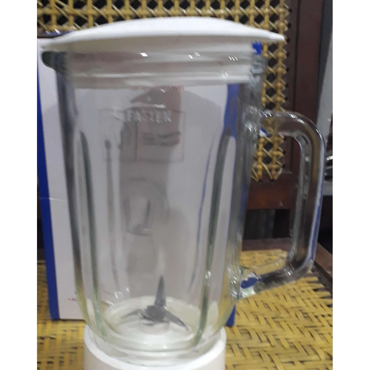 Juicer Mixer Milk Shake Separate 1 liter Glass Jug Juicer Machine Jug For Machine Glass Jug price in Pakistan