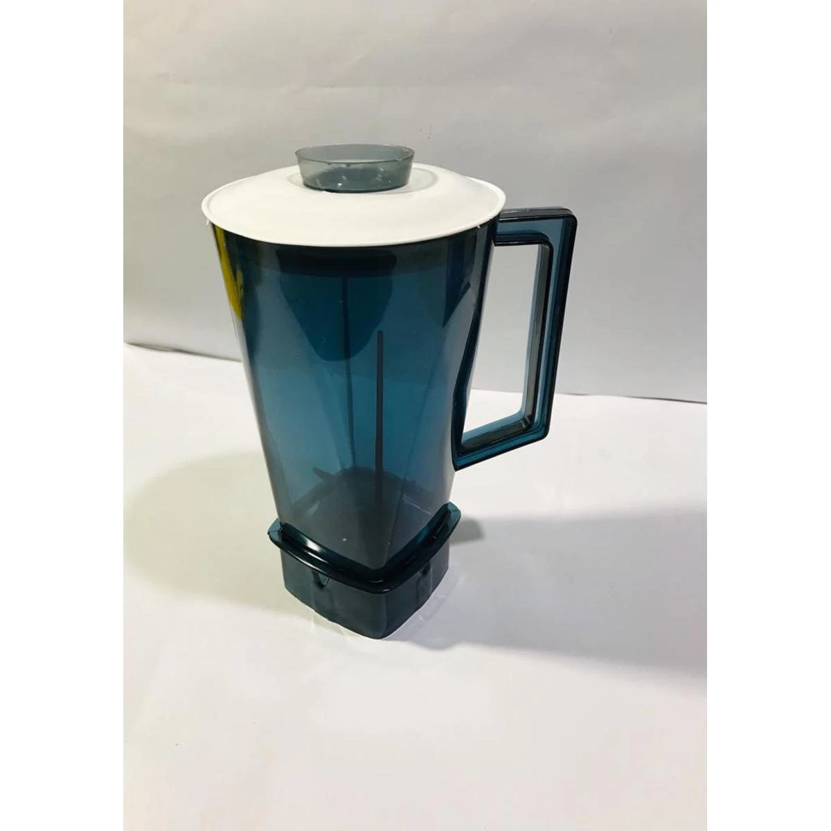 Juicer Milk Shake Separate 1 liter Jug colour Plastic For Moulinex Juicer Machine price in Pakistan