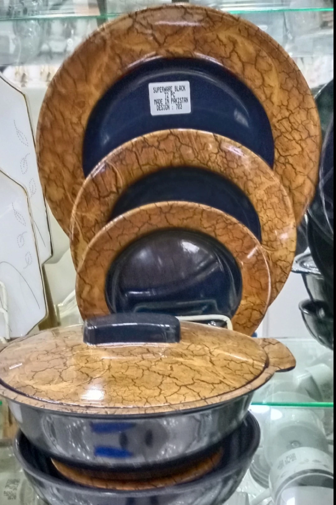 72 Pieces Plastic Dinner Set – price in Pakistan