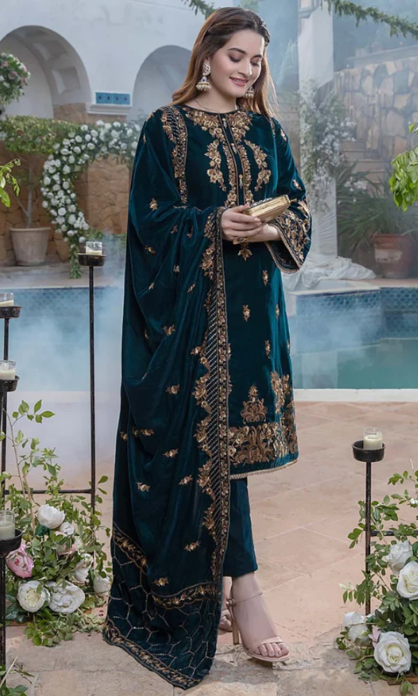 Azure – 3PC Velvet Heavy Embroidered Shirt With Heavy Embroidered Velvet Shawl price in Pakistan