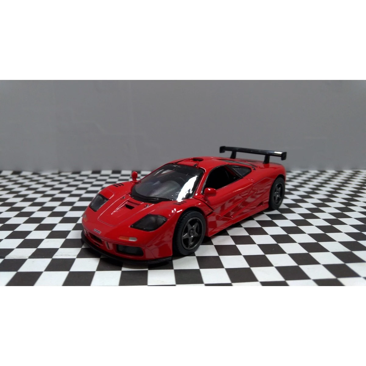 Kinsmart 1995 McLaren F1 GTR 134 Diecast Model Toy Car KT5411D- 5 inches price in Pakistan