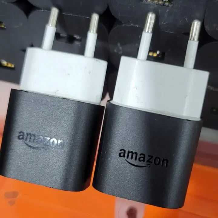 Amazon Original Mobile Charger All Model Support price in Pakistan