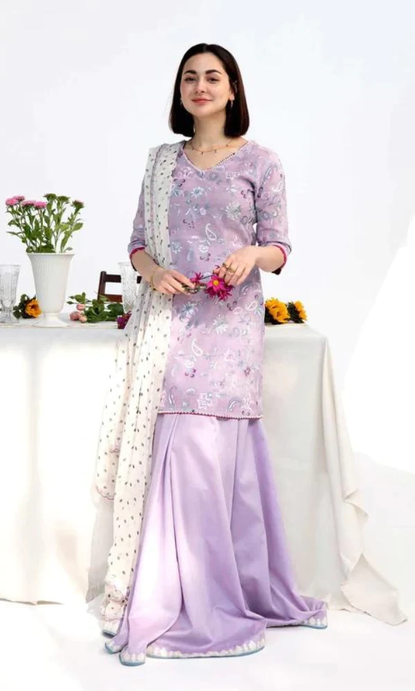 ZaraShah Jahan – 3PC Lawn Embroidered Shirt With Organza price in Pakistan
