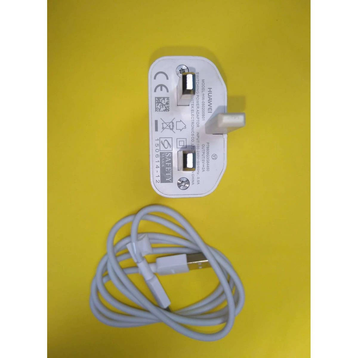 Huawei Original Charger And Original USB Data Cable – White price in Pakistan