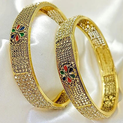 Indain bangels Jarao stone A one quality 2 design price in Pakistan